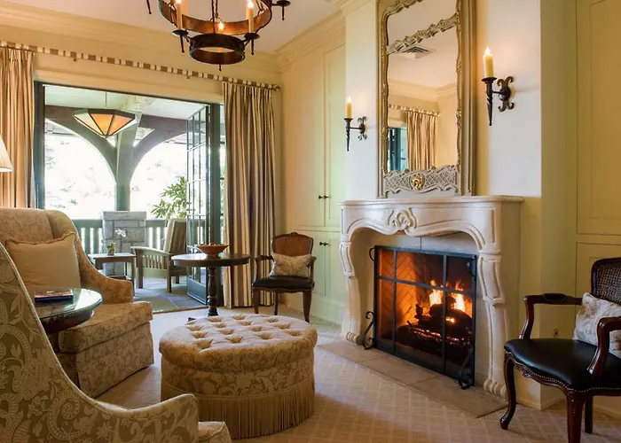 Old Edwards Inn And Spa